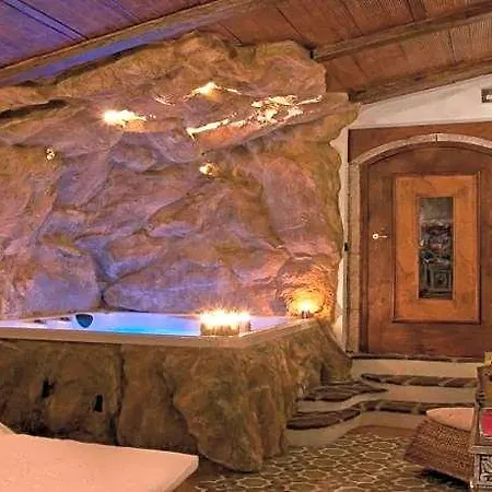Sabino Apartahotel 4*